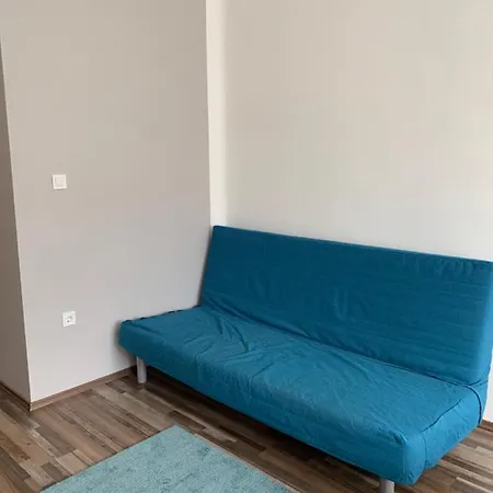 Black Stilt B2 Apartment Debrecen
