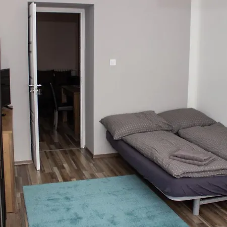 Apartment Black Stilt B2 *