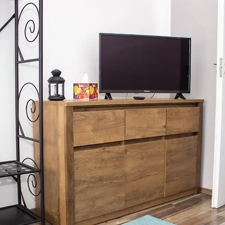 Apartment Black Stilt B2 *